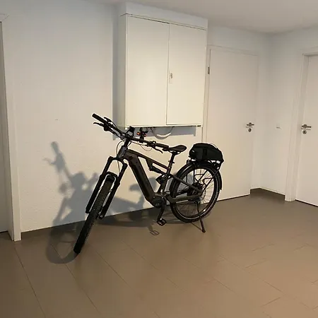 Suedpfalz Mit Balkon & Weinbergblick - Valley Suew Lägenhet